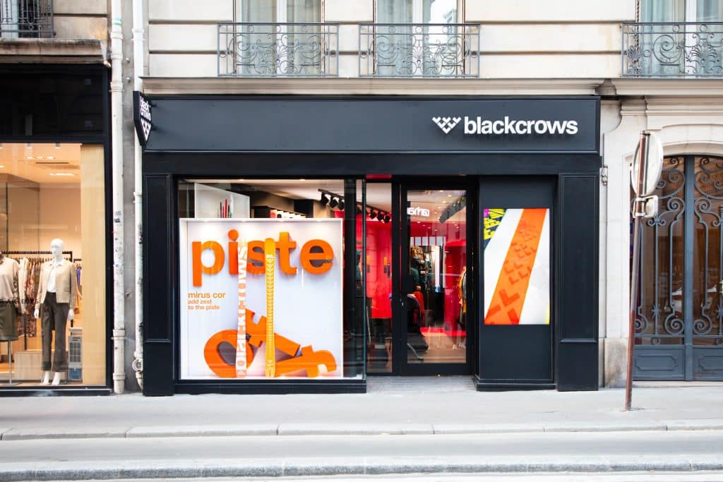 Agencement de magasin Black Crow par Standpub